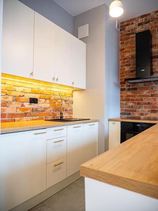 Chic Apartment In Historic Koneser Area Warszawa Eksteriør bilde