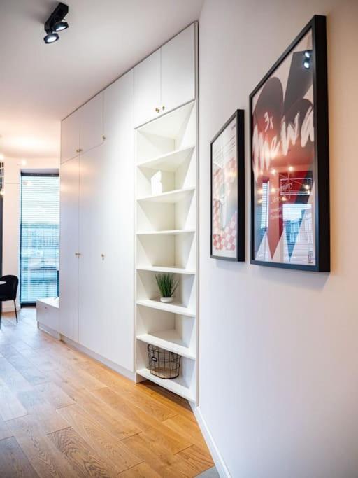 Chic Apartment In Historic Koneser Area Warszawa Eksteriør bilde