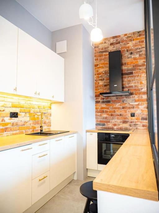 Chic Apartment In Historic Koneser Area Warszawa Eksteriør bilde