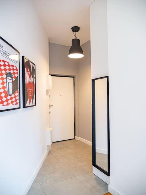 Chic Apartment In Historic Koneser Area Warszawa Eksteriør bilde